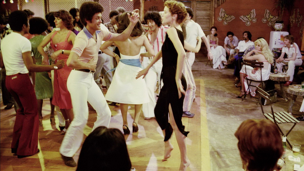 Фильм Эммануэль (1974). Кадр N44260
