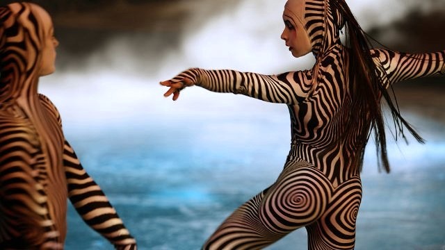 Фильм Cirque du Soleil: Сказочный мир в 3D (2012). Кадр N48236