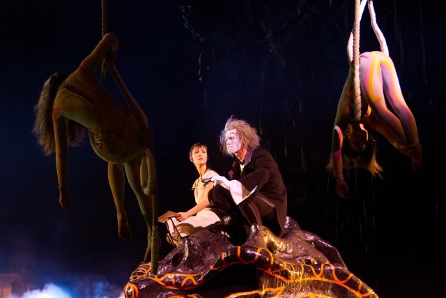 Фильм Cirque du Soleil: Сказочный мир в 3D (2012). Кадр N48246