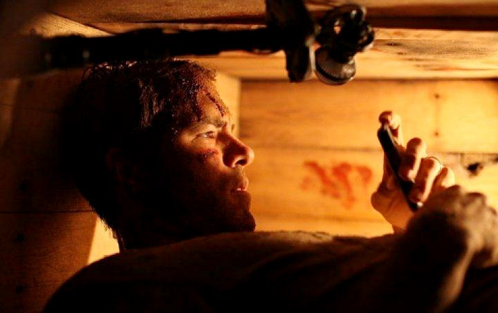 Фильм Погребенный заживо (2010). Кадр N60232