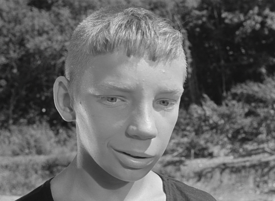 Фильм Добро пожаловать, или посторонним вход воспрещен (1964). Кадр N60268