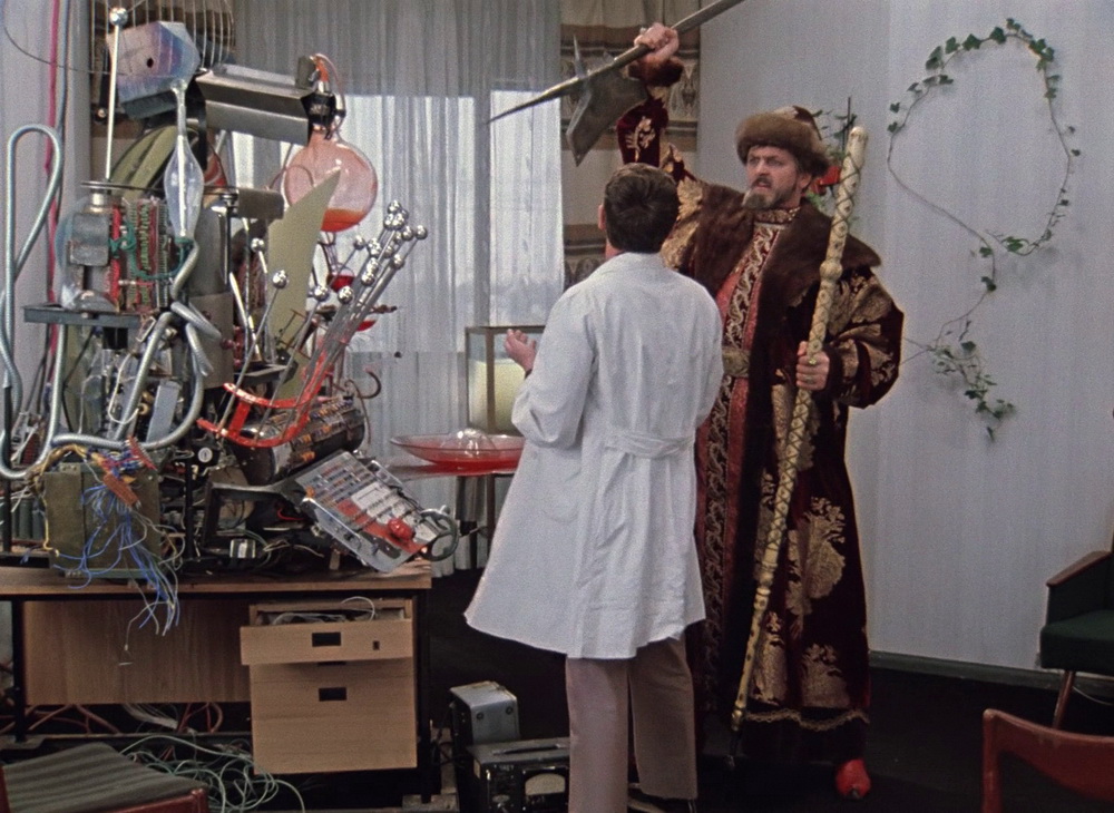 Фильм Иван Васильевич меняет профессию (1973). Кадр N70449