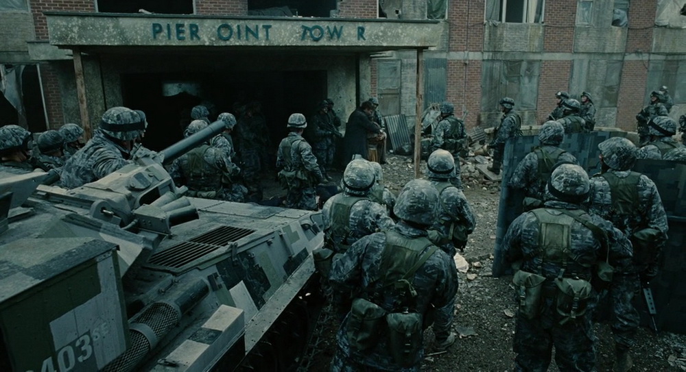 Фильм Дитя человеческое (2006). Кадр N72191