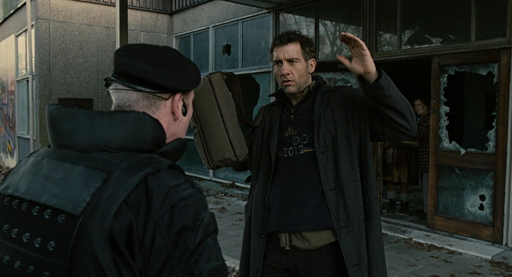 Фильм Дитя человеческое (2006). Кадр N72192