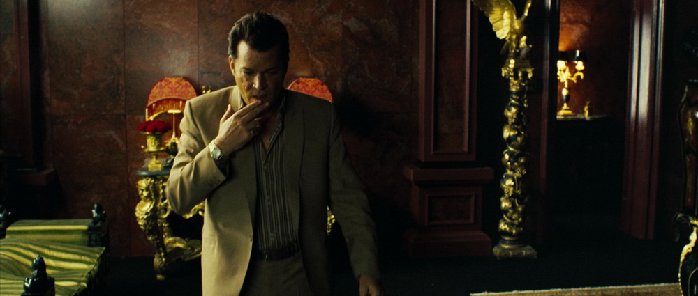 Фильм Револьвер (2005). Кадр N72222