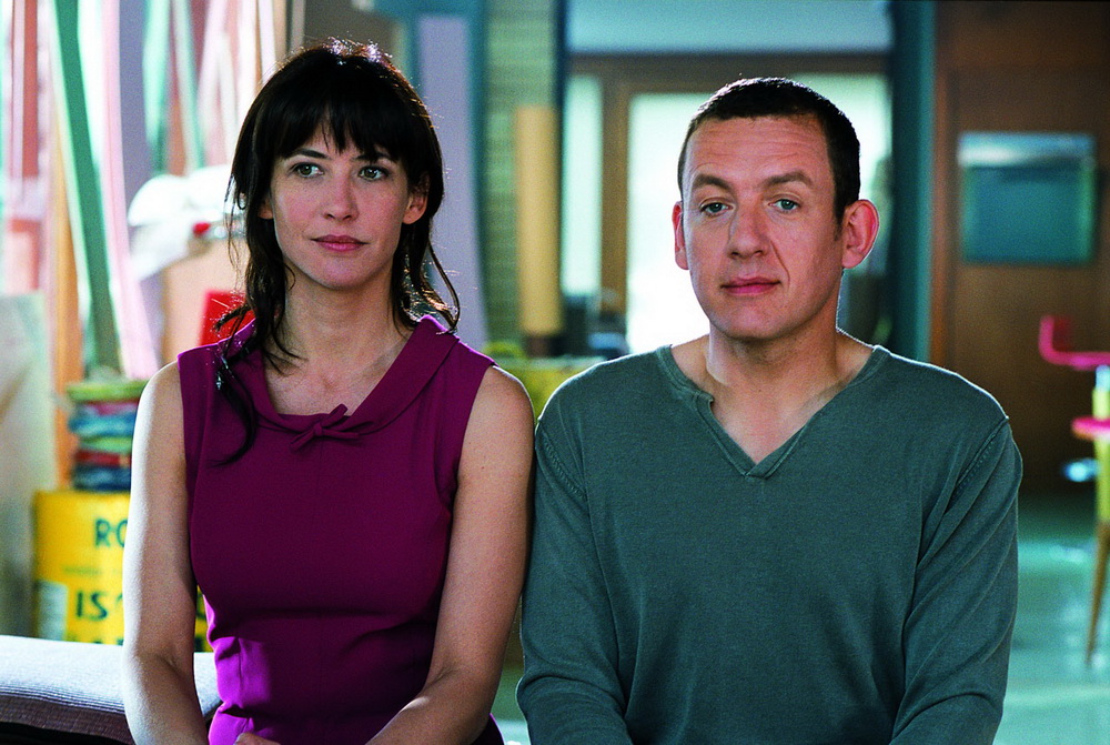 Фильм По ту сторону кровати (2008). Кадр N74310