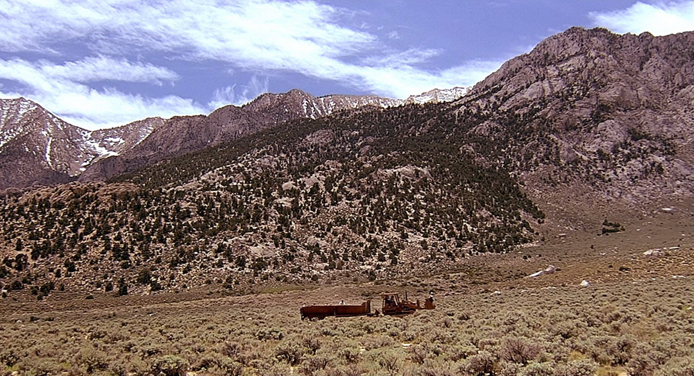 Фильм Дрожь земли (1990). Кадр N74405