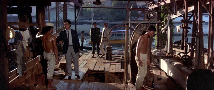 Фильм Рэмбо 3 (1988). Кадр N74976