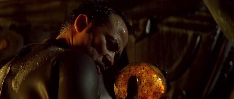 Фильм Лара Крофт: Расхитительница гробниц 2 - Колыбель жизни (2003). Кадр N75397
