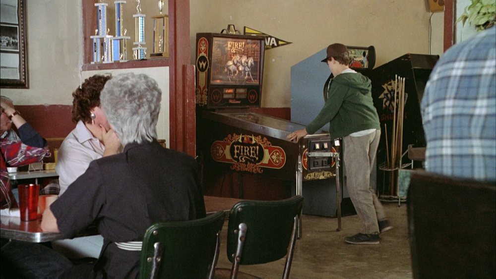Фильм Что гложет Гилберта Грейпа? (1993). Кадр N79492