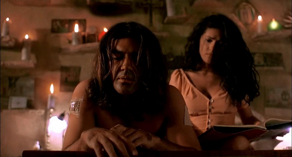 Фильм Отчаянный (1995). Кадр N79655