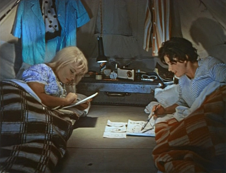 Фильм Три плюс два (1963). Кадр N80471