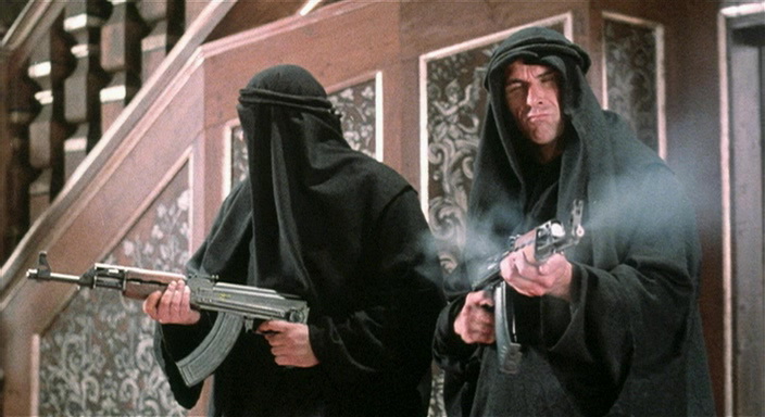 Фильм Доспехи Бога (1986). Кадр N80829