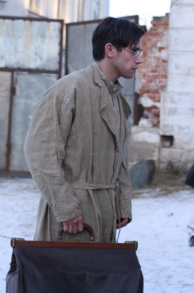 Фильм Морфий (2008). Кадр N82467
