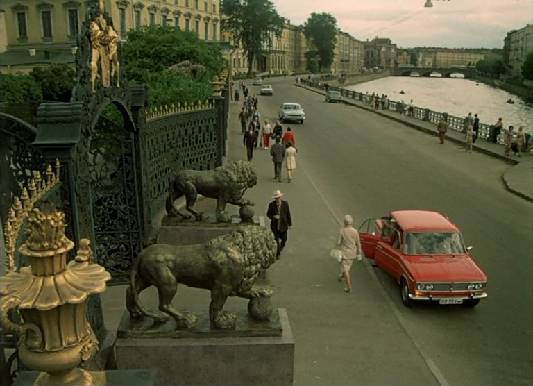 Фильм Невероятные приключения итальянцев в России (1973). Кадр N83216