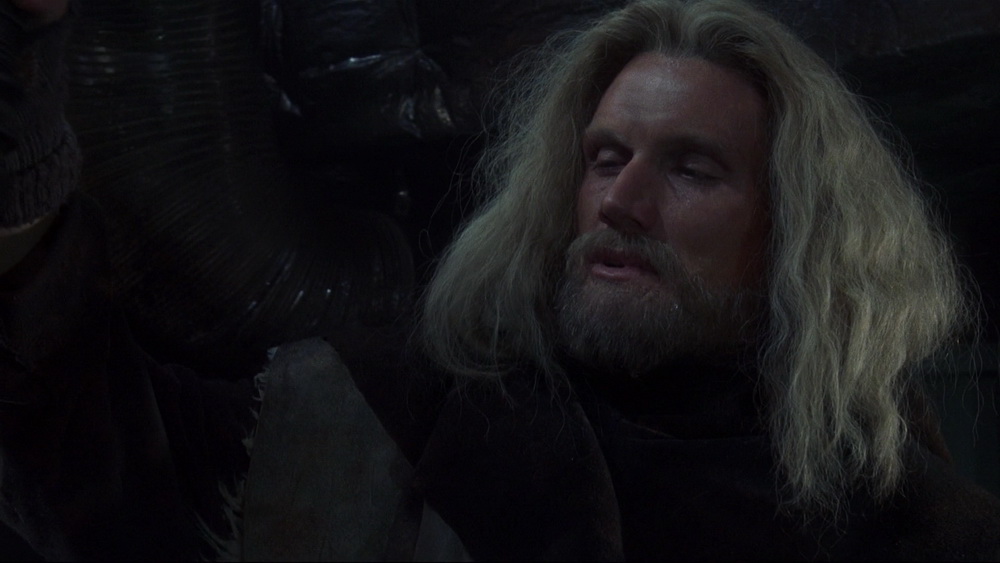 Фильм Джонни Мнемоник (1995). Кадр N83472
