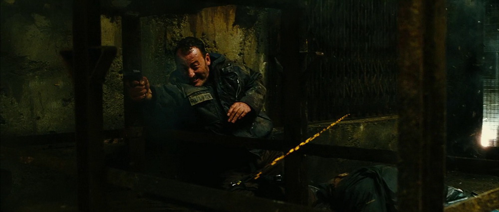 Фильм Багровые реки 2: Ангелы апокалипсиса (2004). Кадр N85323