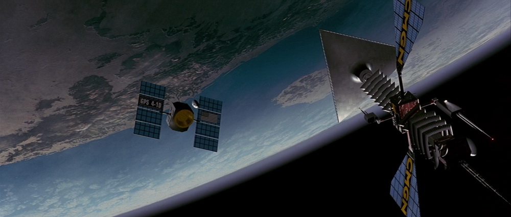 Фильм Завтра не умрет никогда (1997). Кадр N87701