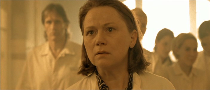 Фильм Босиком по мостовой (2005). Кадр N88287