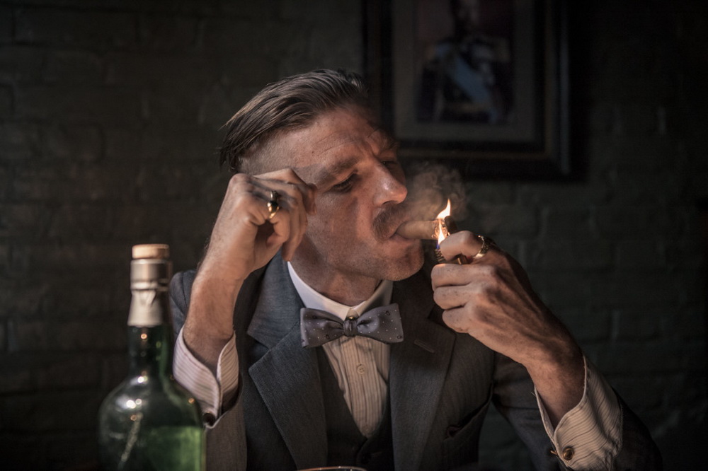 Сериал Острые козырьки (2013-2022). Кадр N88451