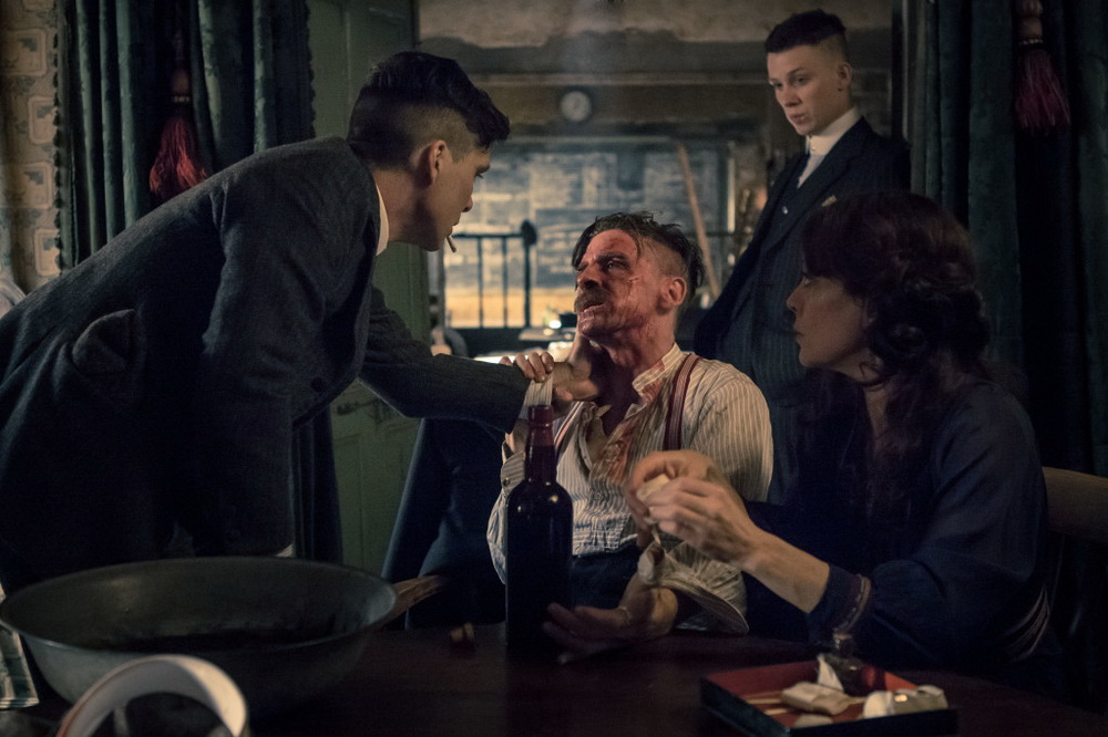 Сериал Острые козырьки (2013-2022). Кадр N88455
