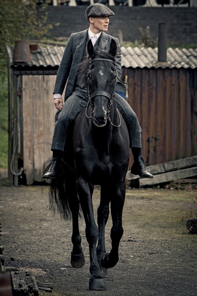 Сериал Острые козырьки (2013-2022). Кадр N88444