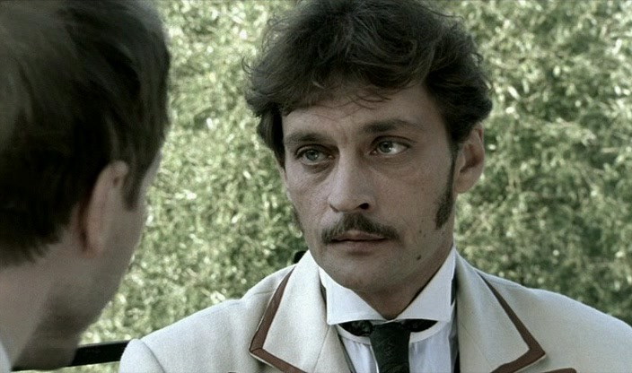 Сериал Идиот (2003). Кадр N89347