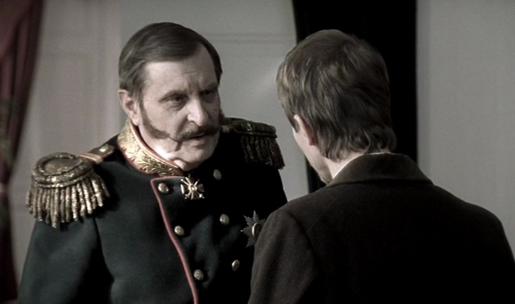 Сериал Идиот (2003). Кадр N89350