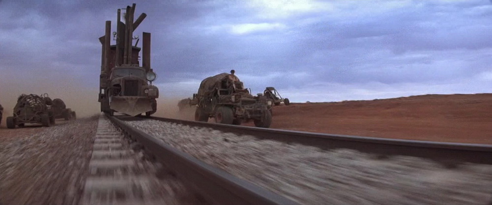 Фильм Безумный Макс 3: Под куполом грома (1985). Кадр N89443