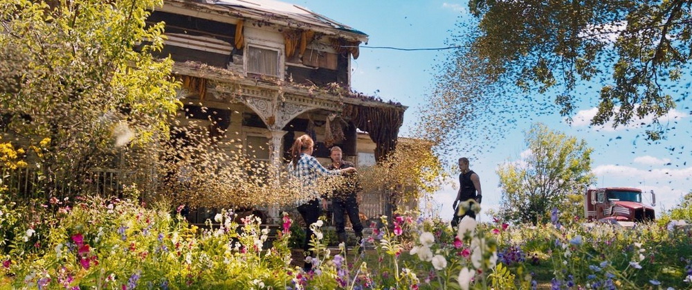Фильм Восхождение Юпитер (2015). Кадр N98069
