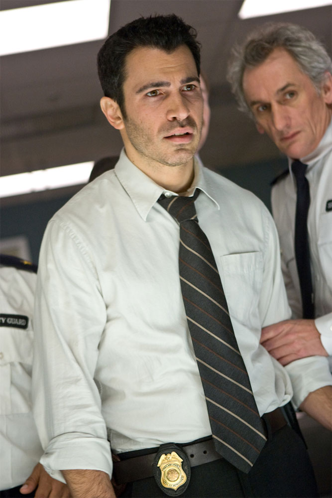 Фильм Дьявол (2010). Кадр N12229