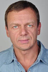 Антон Чернов